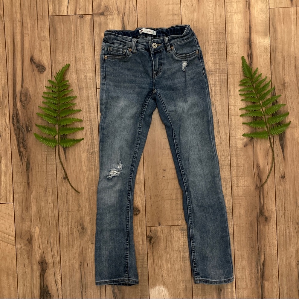 ✨2/$20 Levi’s bootcut light wash jeans